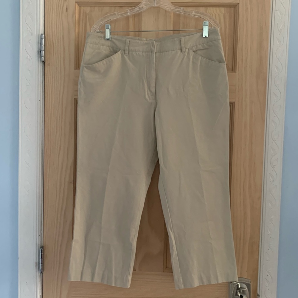 Lilly Pulitzer vintage khaki capris 14 EUC stretch